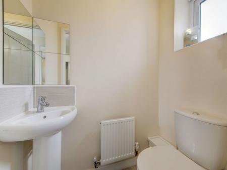 2 bedroom Terraced House to let in Lawson Close, Byker, Newcastle Upon Tyne, NE6