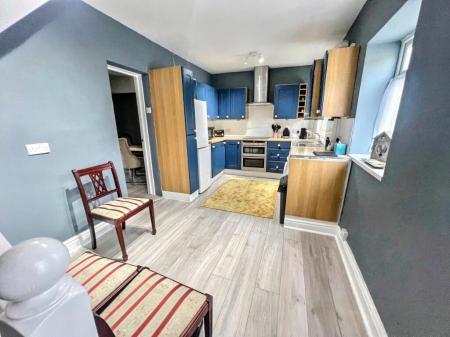 3 bedroom Terraced House to let in North Road, Wallsend, NE28