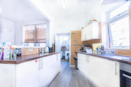 4 bedroom Terraced House to let in Ripon Gardens, Jesmond Vale, Newcastle Upon Tyne, NE2