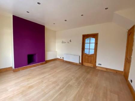 1 bedroom Flat to let in The Quadrant, North Shields, NE29