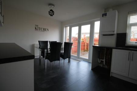 3 bedroom Detached house to let in Bellshill Close, Battle Hill, Wallsend, NE28