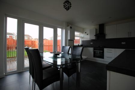 3 bedroom Detached house to let in Bellshill Close, Battle Hill, Wallsend, NE28