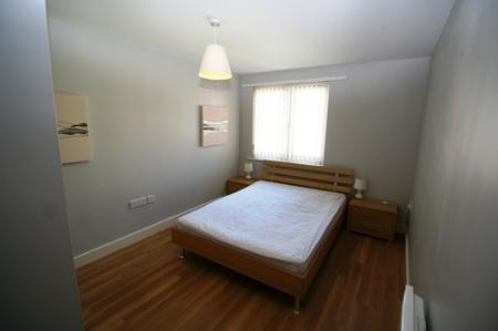 1 bedroom Flat to let in Colombo Square, Worsdell Drive, Gateshead, NE8