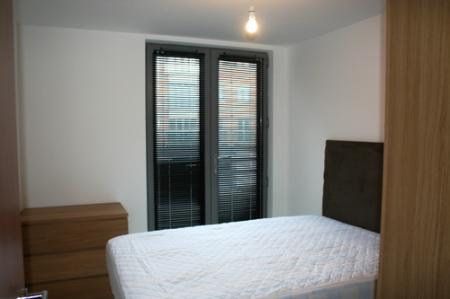 2 bedroom Flat to let in Cameronian Square, Ochre Yards, Gateshead, NE8