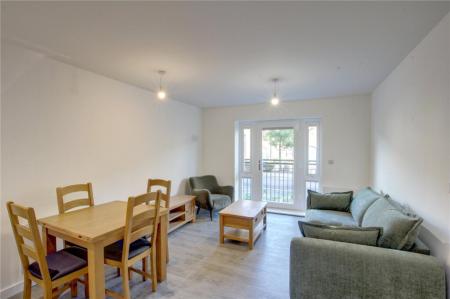 2 bedroom Flat to let in Greensfield Close, Ochre Yards, Gateshead, NE8