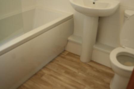 3 bedroom Semi-detached house to let in Salters Close, Gosforth, Newcastle Upon Tyne, NE3