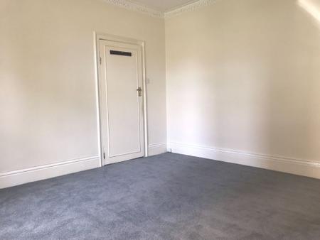 2 bedroom Flat to let in (COPY of) Bensham Avenue, Gateshead, NE8