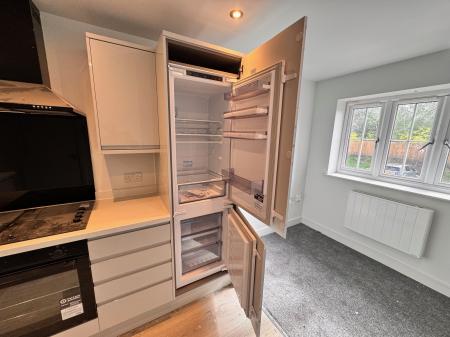 1 bedroom Apartment to let in Apedale Road, Chesterton, ST5