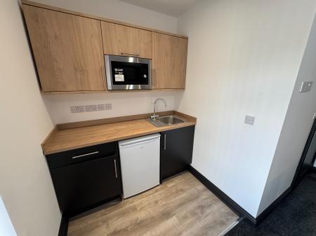 1 bedroom Flat to let in Bath Street, Stoke-on-Trent, ST4