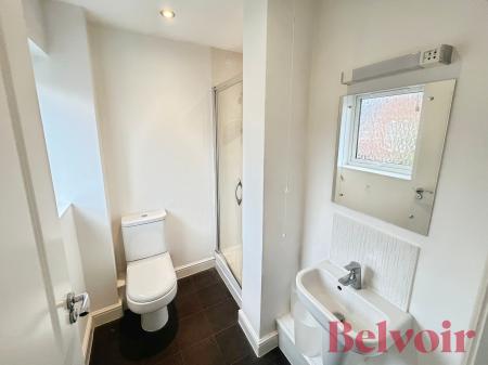 5 bedroom Detached house to let in Centurion Crescent, Newcastle-under-Lyme, ST5