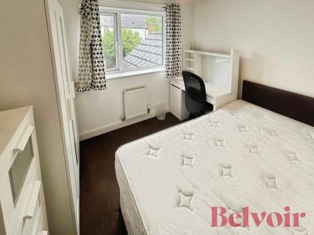 5 bedroom Detached house to let in Centurion Crescent, Newcastle-under-Lyme, ST5