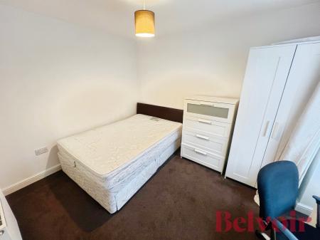 5 bedroom Detached house to let in Centurion Crescent, Newcastle-under-Lyme, ST5
