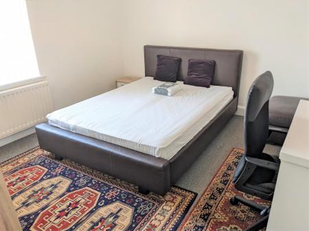 3 bedroom Terraced House to let in Enderley Street, Newcastle-under-Lyme, ST5