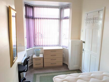 3 bedroom Terraced House to let in Enderley Street, Newcastle-under-Lyme, ST5