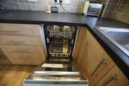 2 bedroom Apartment to let in Enderley Street, Newcastle-under-Lyme, ST5