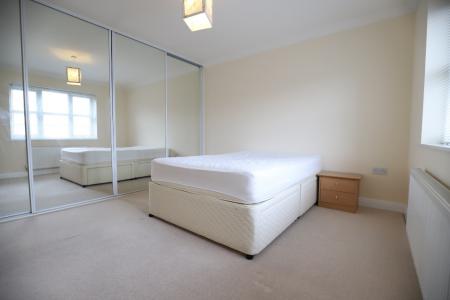 2 bedroom Apartment to let in Enderley Street, Newcastle-under-Lyme, ST5
