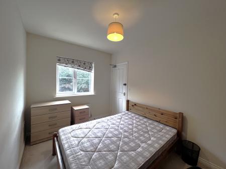 7 bedroom Detached house to let in Galingale View, Newcastle-under-Lyme, ST5