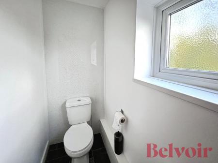 5 bedroom Terraced House to let in High Street, Silverdale, ST5