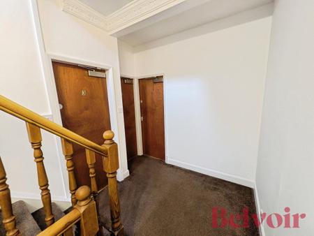 5 bedroom Terraced House to let in High Street, Silverdale, ST5