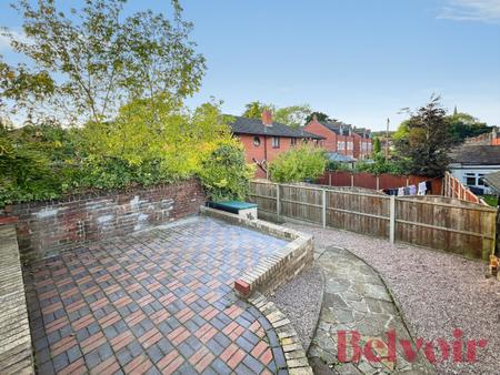 5 bedroom Terraced House to let in High Street, Silverdale, ST5