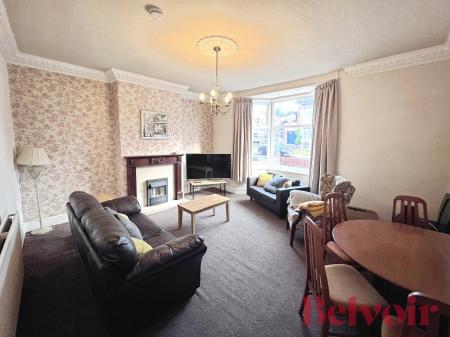 5 bedroom Terraced House to let in High Street, Silverdale, ST5