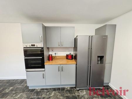 5 bedroom Terraced House to let in High Street, Silverdale, ST5