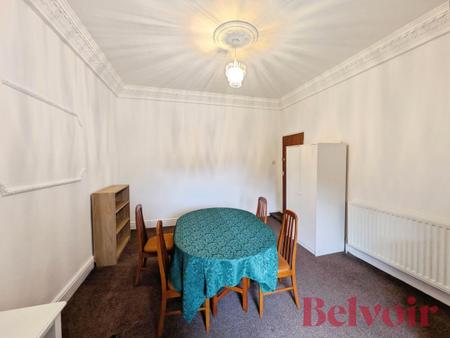 5 bedroom Terraced House to let in High Street, Silverdale, ST5