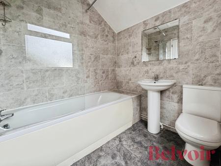 3 bedroom Terraced House to let in King Street, Cross Heath, Newcastle-under-Lyme, ST5