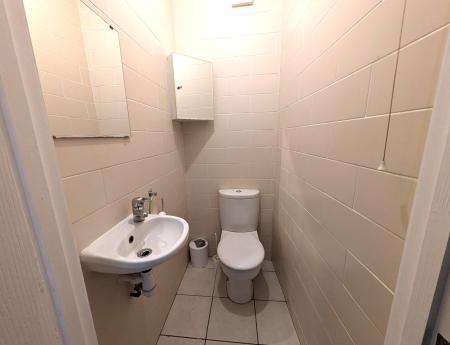 4 bedroom Terraced House to let in King Street, Cross Heath, Newcastle-under-Lyme, ST5