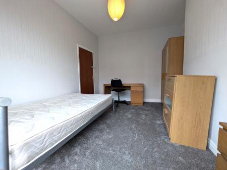 4 bedroom Terraced House to let in King Street, Cross Heath, Newcastle-under-Lyme, ST5