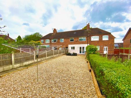 4 bedroom Terraced House to let in Orme Road, Newcastle-under-Lyme, ST5