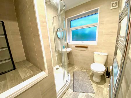 4 bedroom Terraced House to let in Orme Road, Newcastle-under-Lyme, ST5