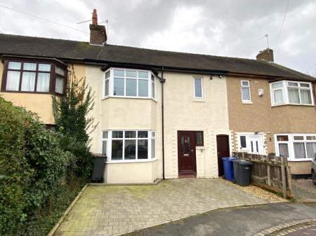 4 bedroom Town house to let in Poplar Grove, Newcastle-under-Lyme, ST5