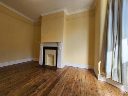 3 bedroom Terraced House to let in Princes Road, Stoke-on-Trent, ST4