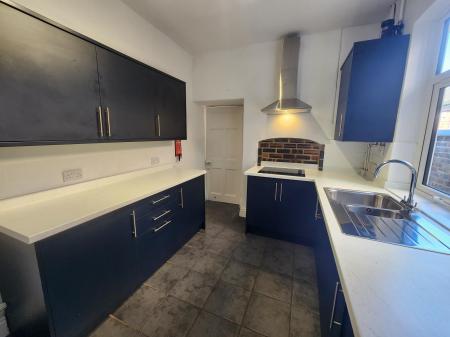 3 bedroom Terraced House to let in Princes Road, Stoke-on-Trent, ST4