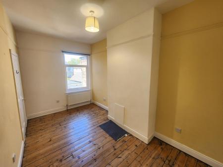 3 bedroom Terraced House to let in Princes Road, Stoke-on-Trent, ST4