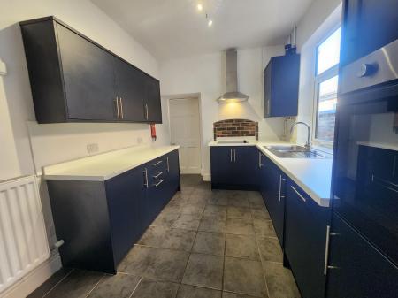 3 bedroom Terraced House to let in Princes Road, Stoke-on-Trent, ST4