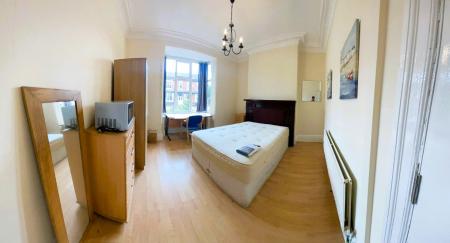 6 bedroom Semi-detached house to let in Seabridge Road, Seabridge, Newcastle-under-Lyme, ST5