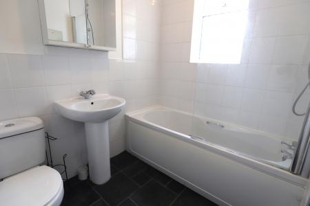 3 bedroom Detached house to let in Stanley Road, Hartshill, Stoke-on-Trent, ST4