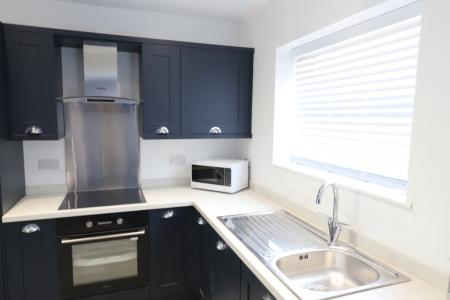 4 bedroom Semi-detached house to let in Underwood Road, Newcastle-under-Lyme, ST5