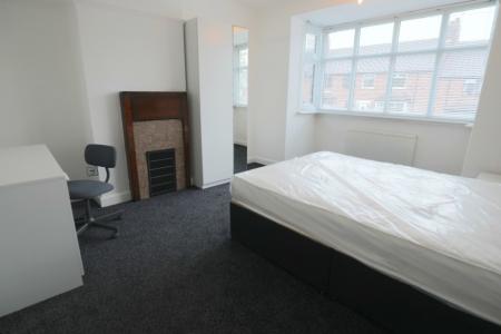 Wesley Place, Newcastle-under-Lyme, ST5