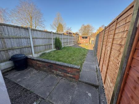 4 bedroom Terraced House to let in Thistleberry Avenue, Newcastle-under-Lyme, ST5