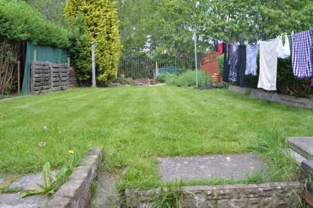 3 bedroom Town house to let in Moran Road, Knutton, ST5