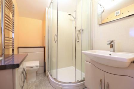 2 bedroom Terraced House to let in London Road, Stoke-on-Trent, ST4