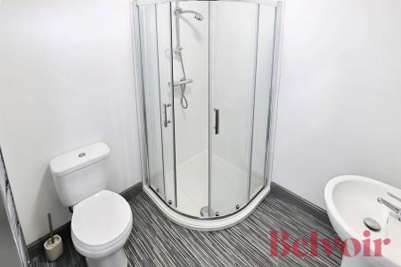 1 bedroom House share to let in London Road, Newcastle-under-Lyme, ST5