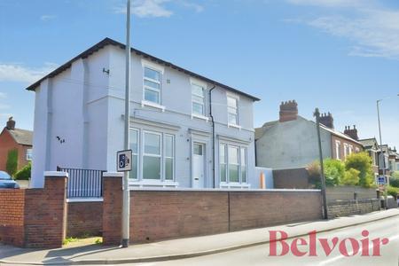 1 bedroom House share to let in London Road, Newcastle-under-Lyme, ST5
