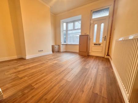 2 bedroom Terraced House to let in Clifton Street, Fenton, ST4