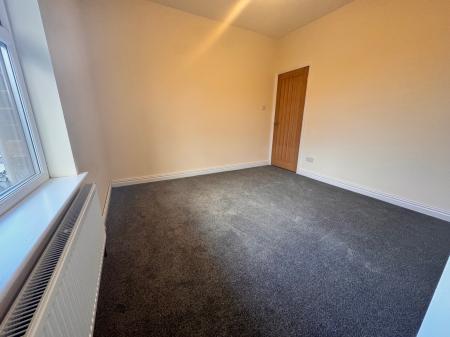 2 bedroom Terraced House to let in Clifton Street, Fenton, ST4