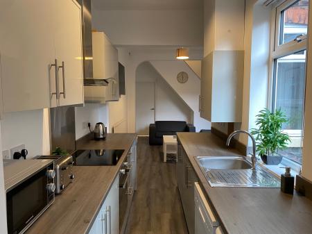 1 bedroom Terraced House to let in Guildford Street, Stoke-on-Trent, ST4