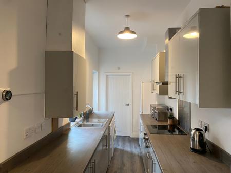1 bedroom Terraced House to let in Guildford Street, Stoke-on-Trent, ST4
